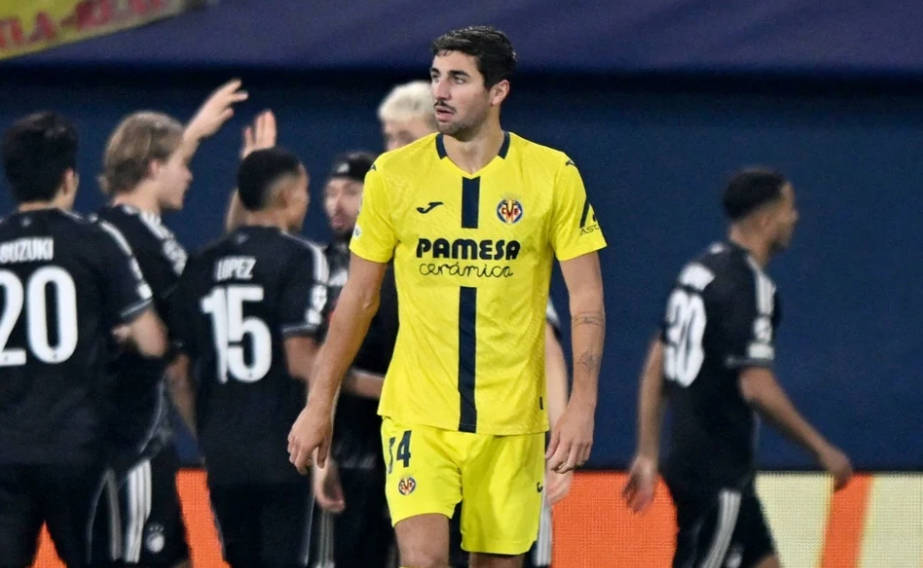 西甲第三，欧冠倒数第二，比利亚雷亚尔经历冰火两重天的巨大落差